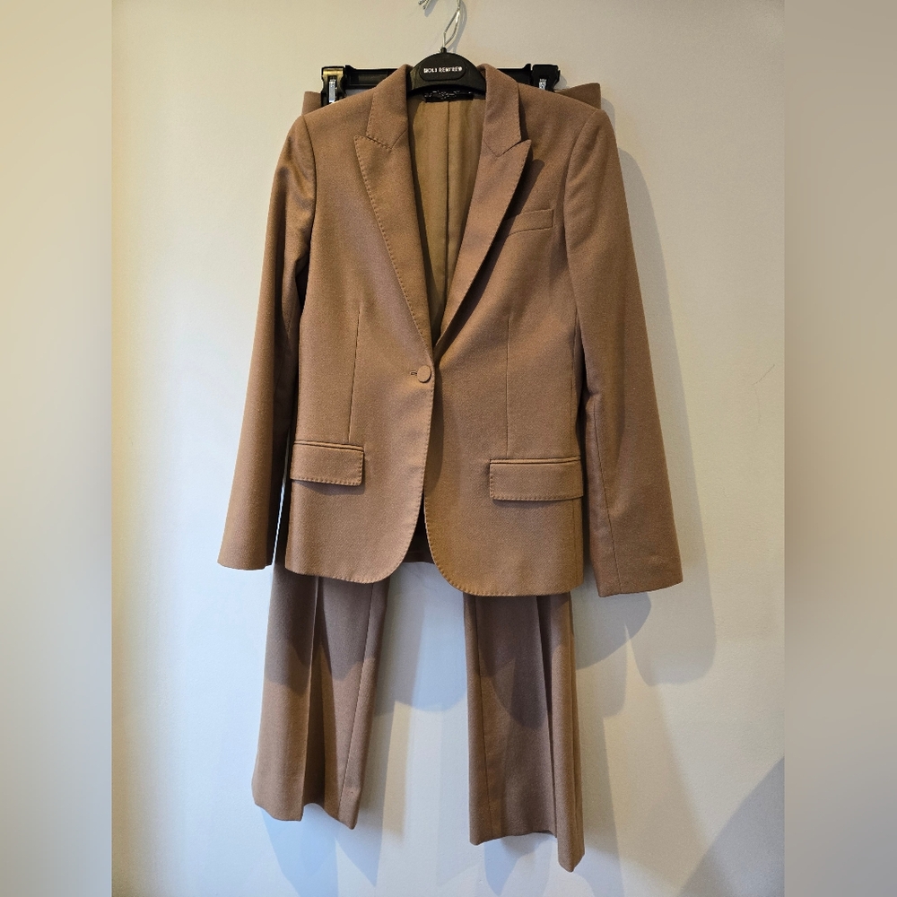 Gucci Camel Wool Pantsuit Size IT 36